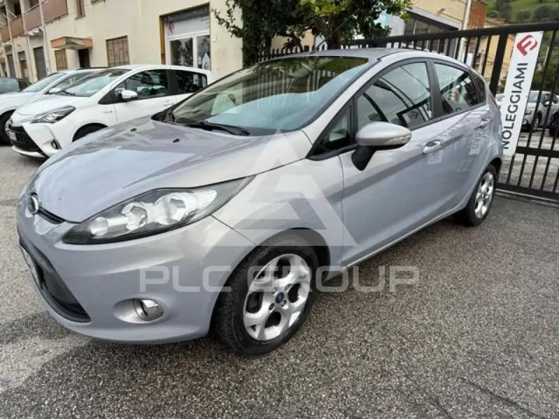 2012 Ford FIESTA