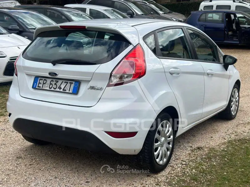 2012 Ford FIESTA
