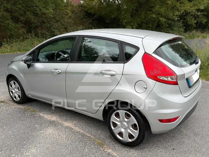 2012 Ford FIESTA