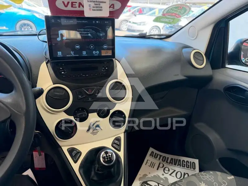 2012 Ford KA