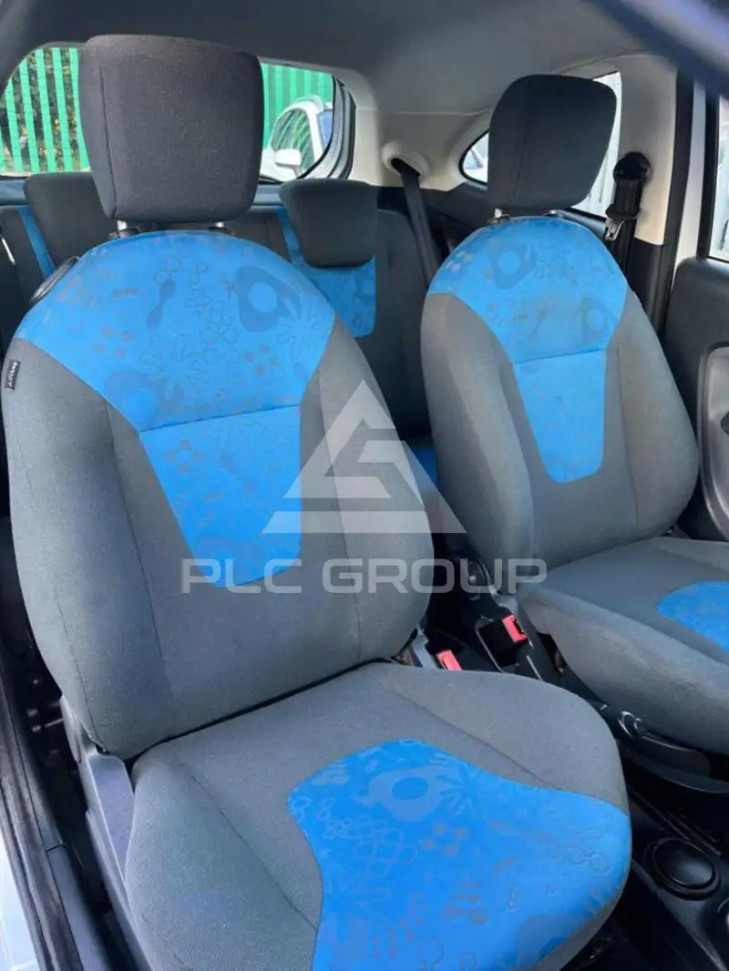 2012 Ford KA