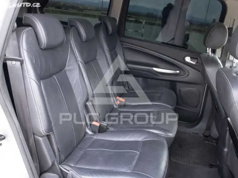 2012 Ford GALAXY