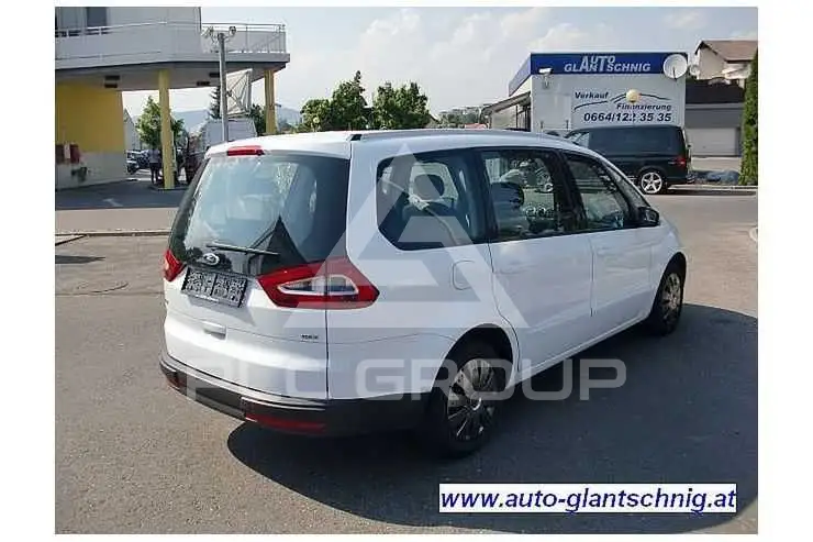 2012 Ford GALAXY