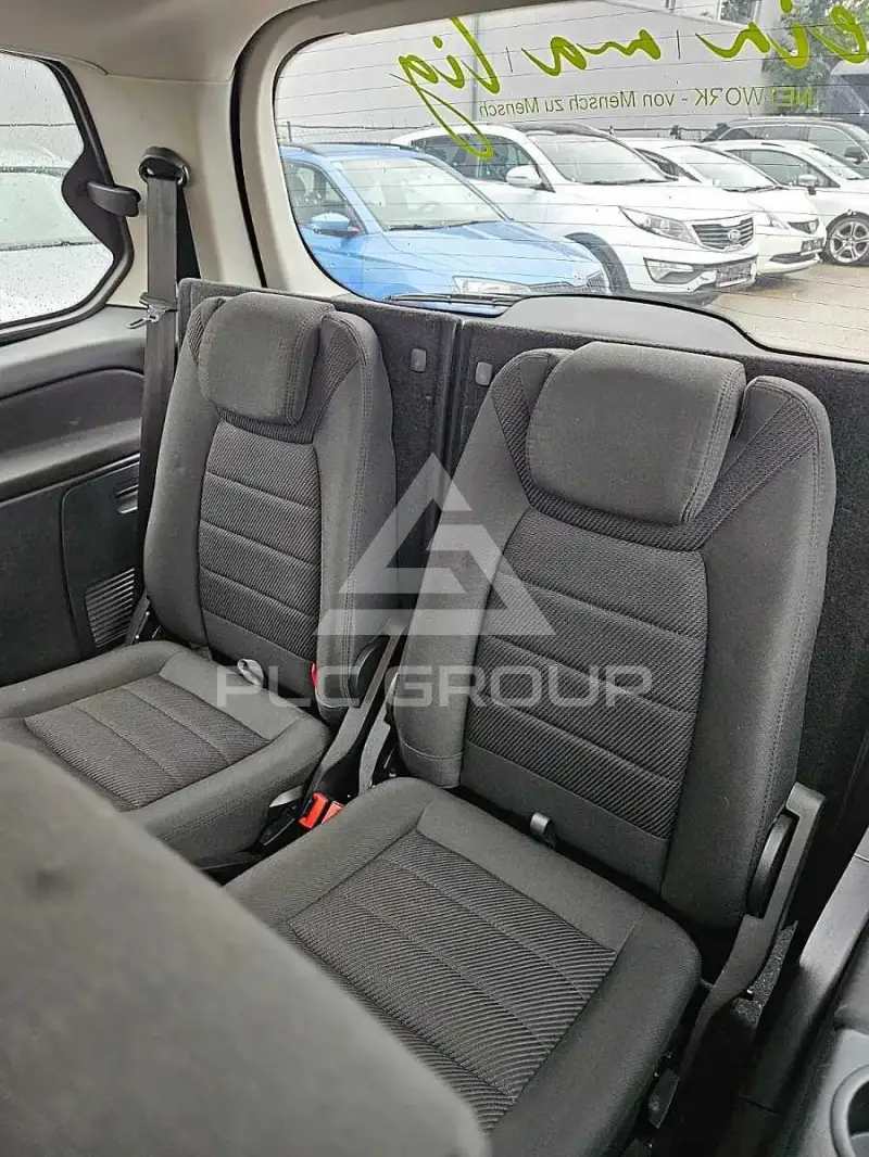 2012 Ford GALAXY