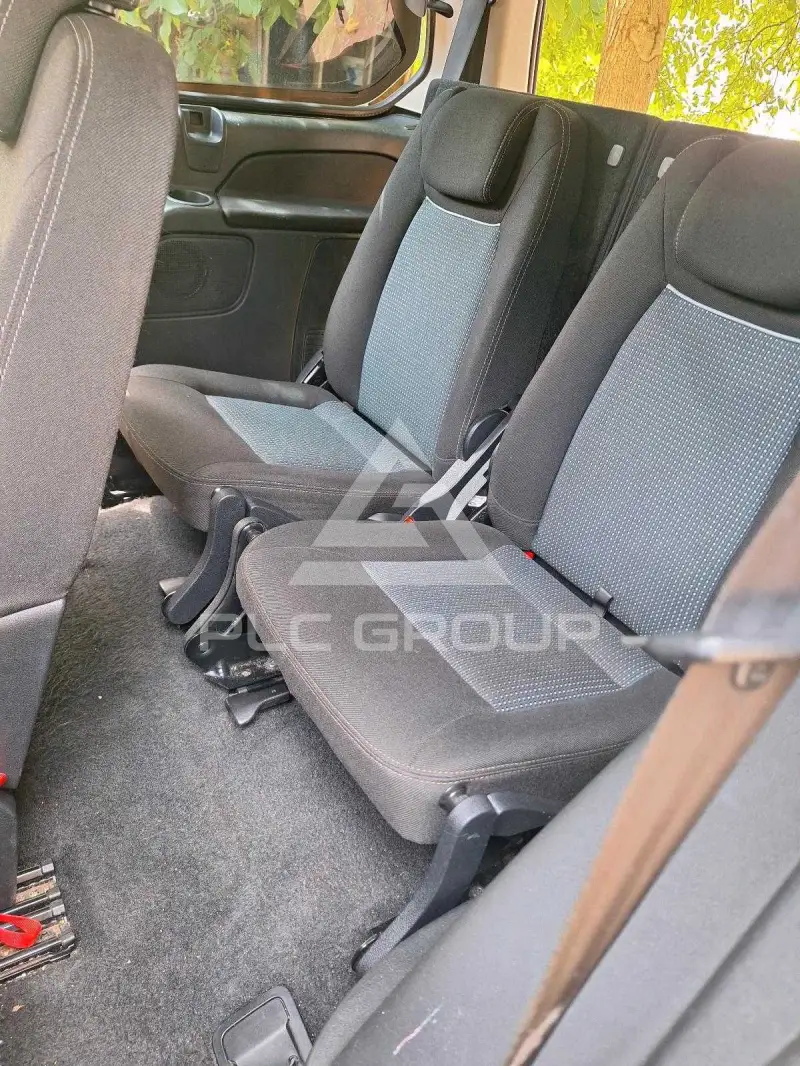 2012 Ford GALAXY