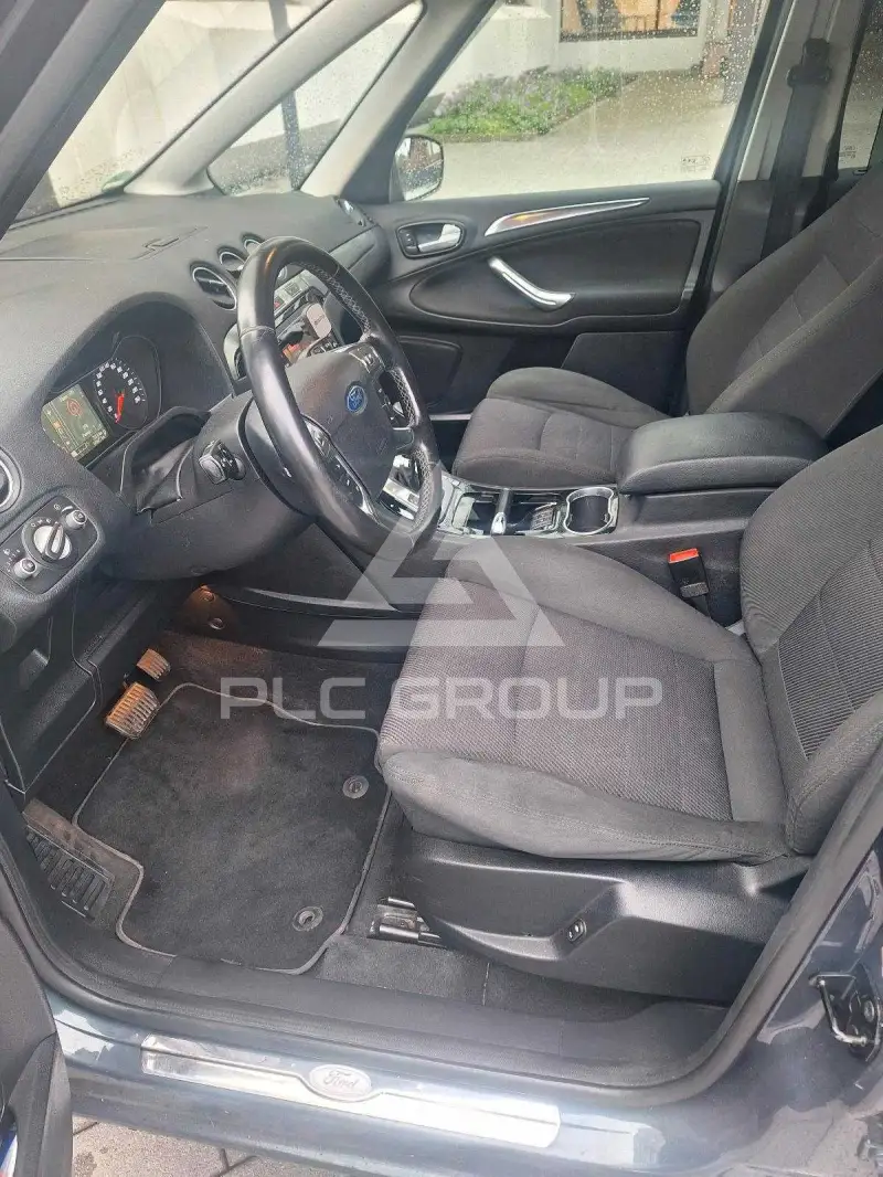 2012 Ford GALAXY