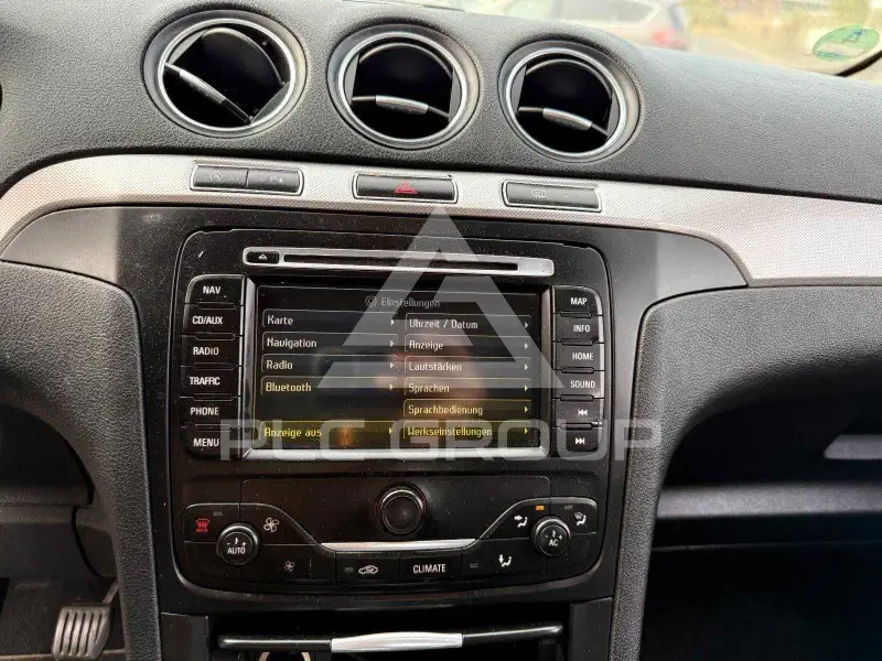 2012 Ford GALAXY