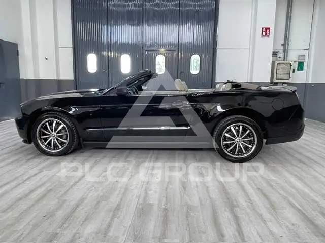 2012 Ford MUSTANG