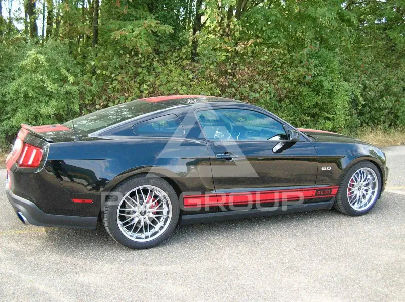 2012 Ford MUSTANG
