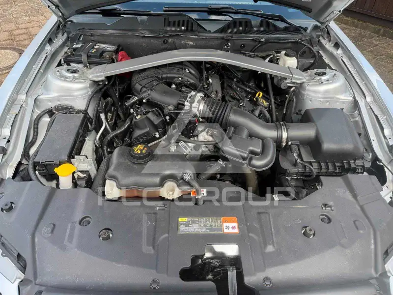 2012 Ford MUSTANG