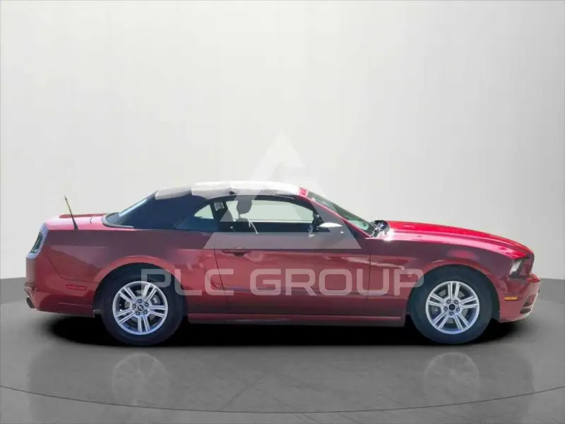 2012 Ford MUSTANG