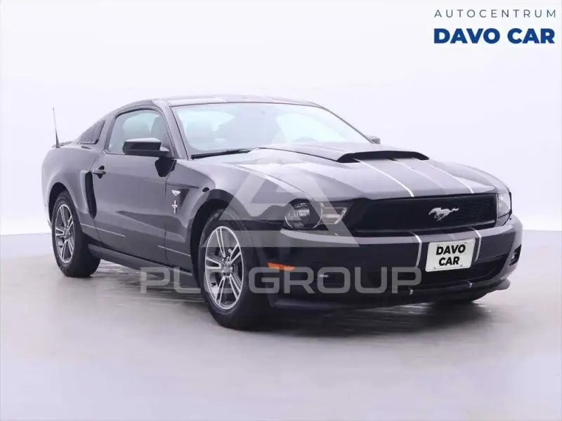 2012 Ford MUSTANG