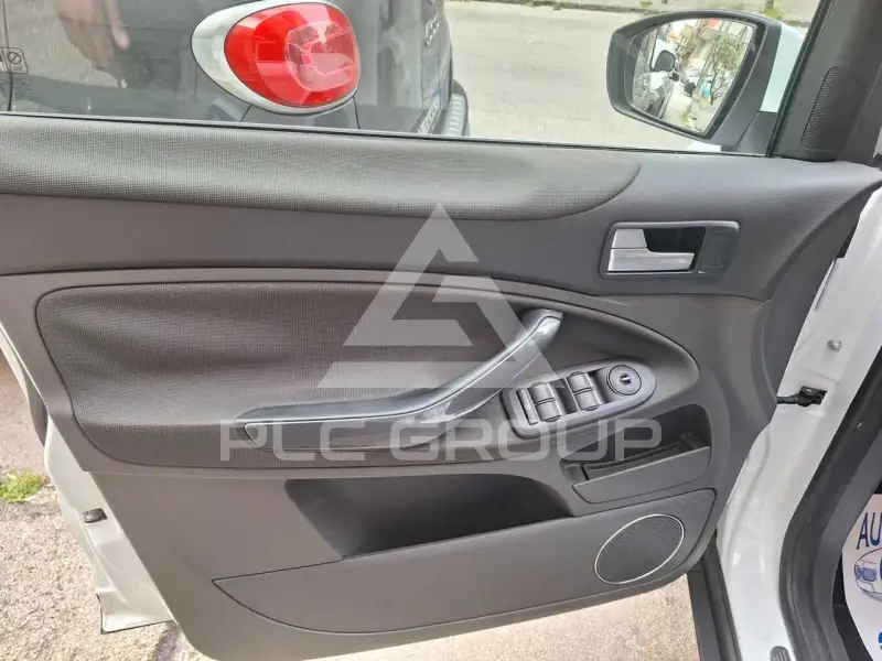 2012 Ford Kuga