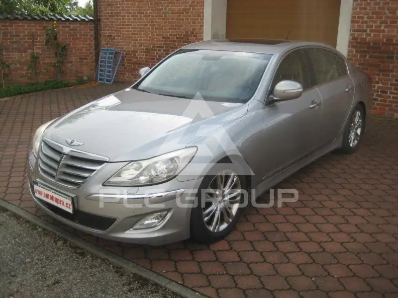 2012 Hyundai Genesis