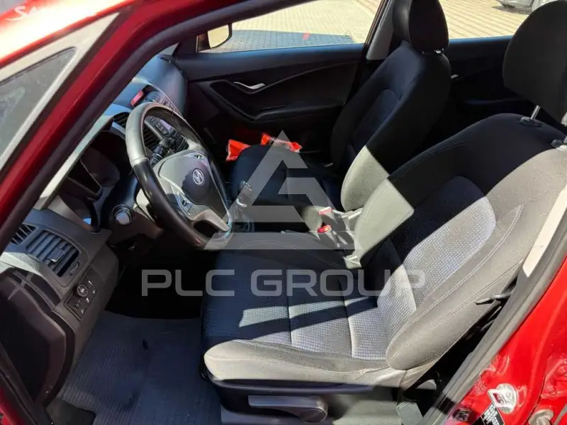 2012 Hyundai IX20