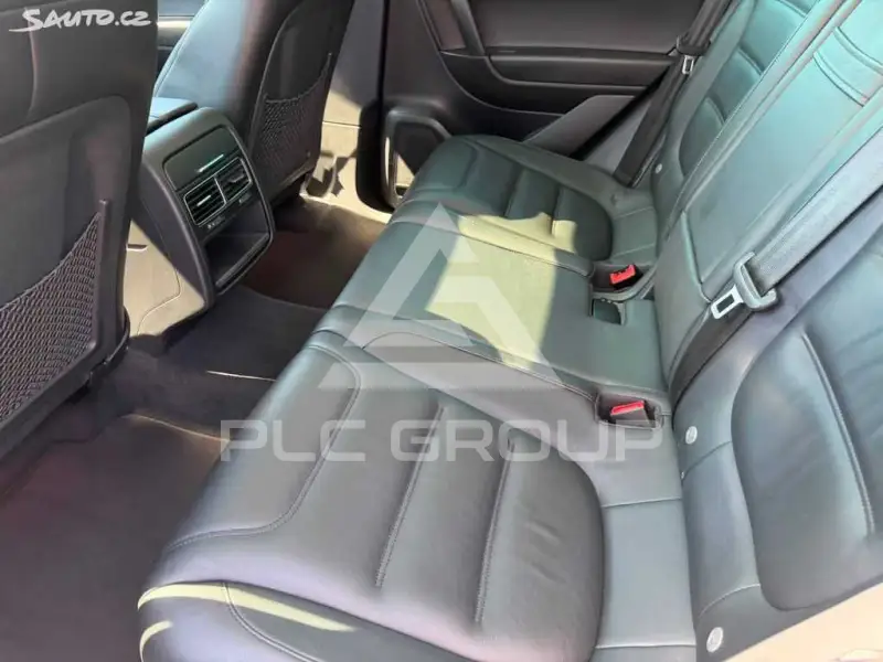 2012 Volkswagen Touareg