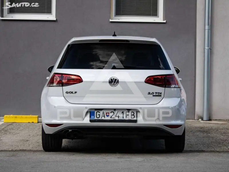 2012 Volkswagen GOLF
