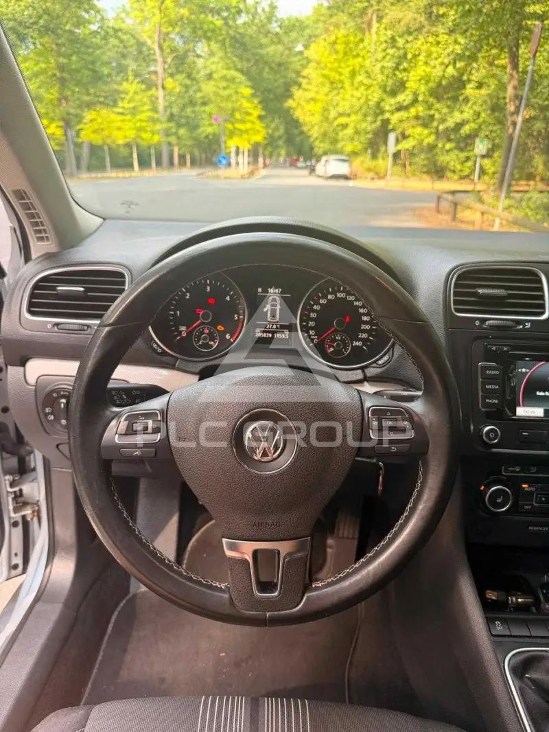 2012 Volkswagen GOLF