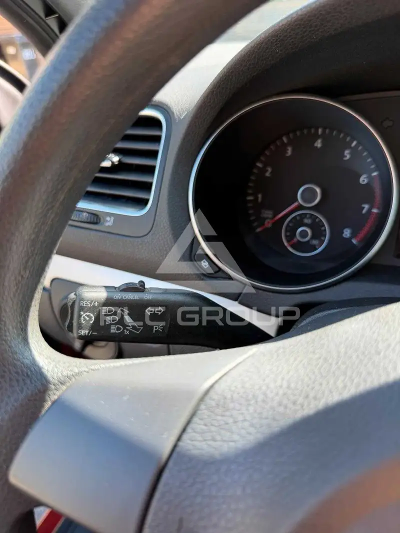 2012 Volkswagen GOLF