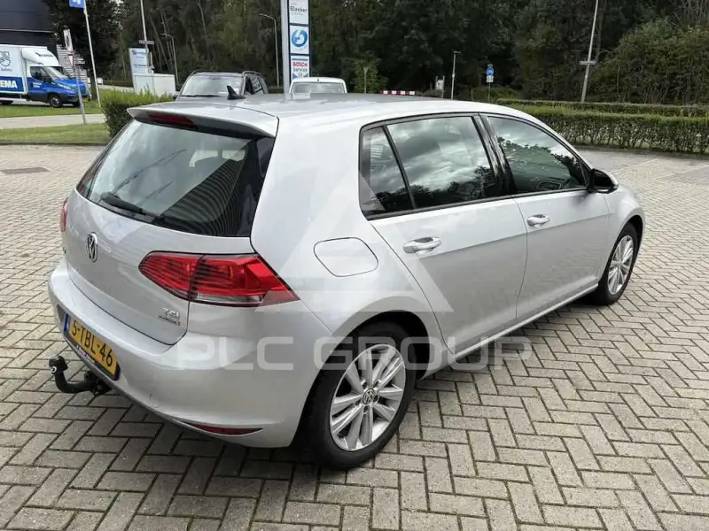 2012 Volkswagen GOLF