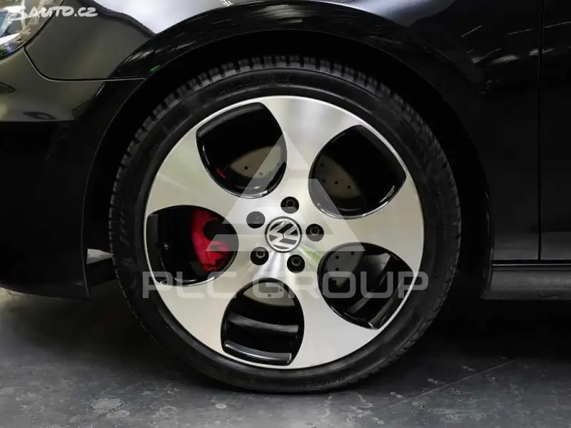 2012 Volkswagen GOLF
