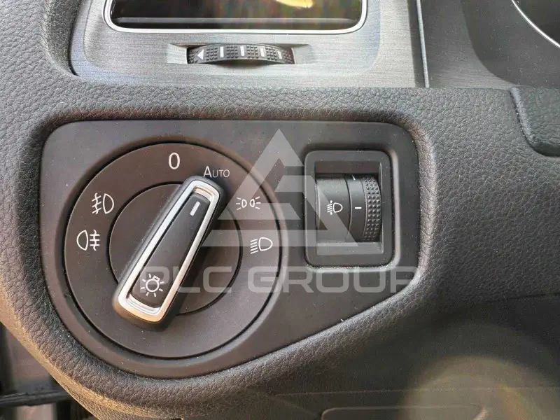 2012 Volkswagen GOLF