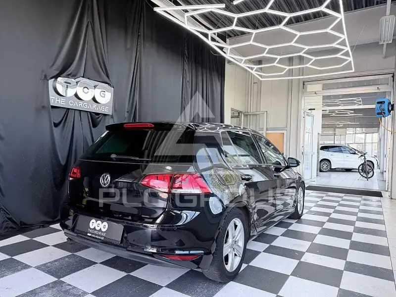 2012 Volkswagen GOLF