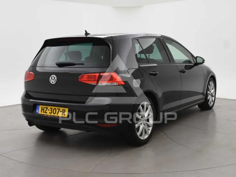 2012 Volkswagen GOLF