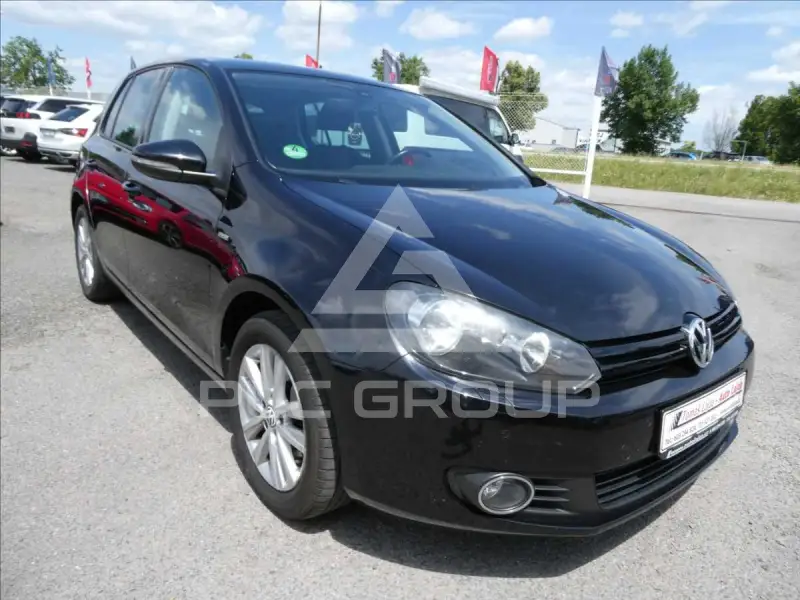 2012 Volkswagen GOLF