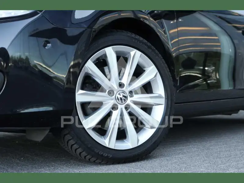 2012 Volkswagen GOLF