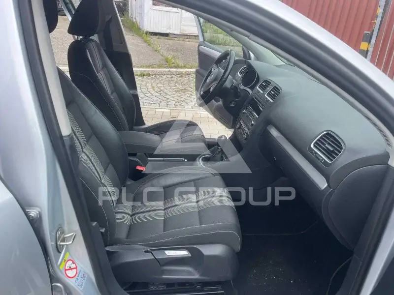2012 Volkswagen GOLF
