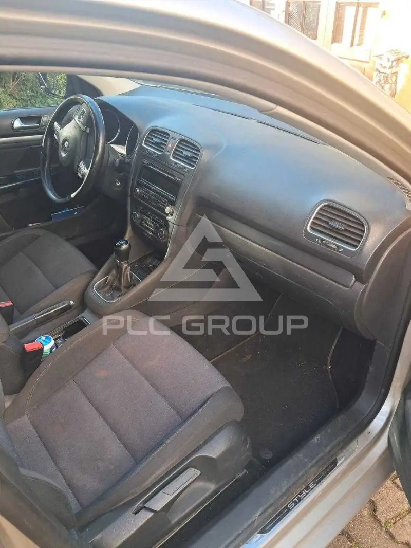 2012 Volkswagen GOLF