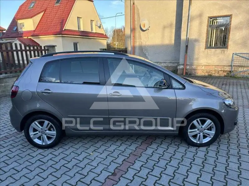 2012 Volkswagen GOLF