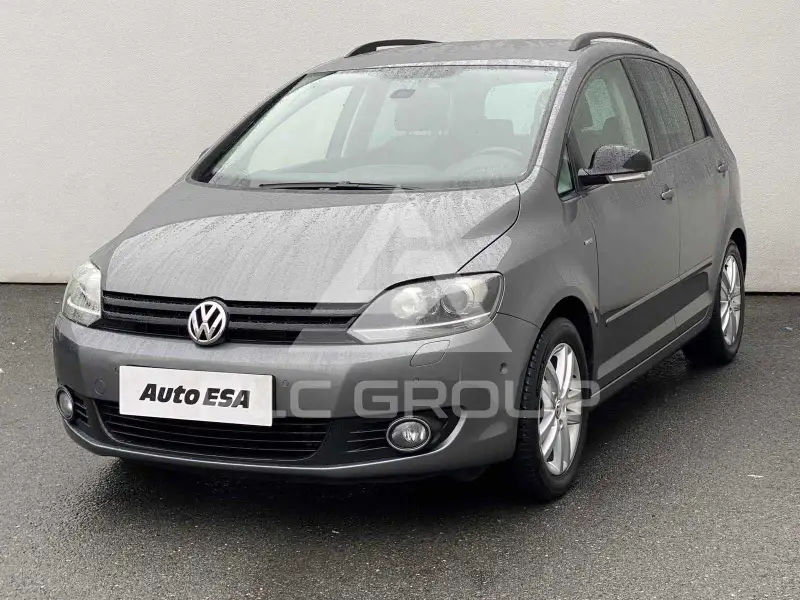 2012 Volkswagen GOLF