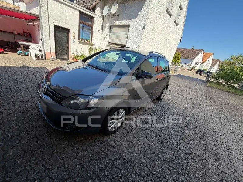 2012 Volkswagen GOLF