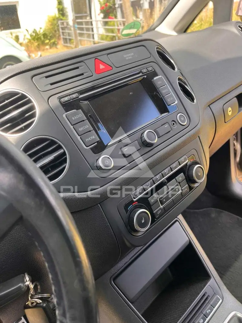 2012 Volkswagen GOLF