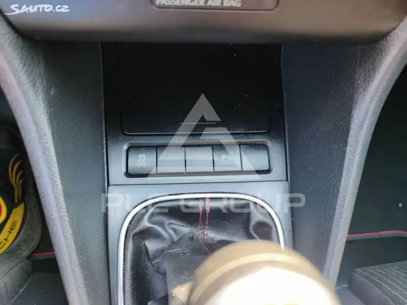 2012 Volkswagen GOLF