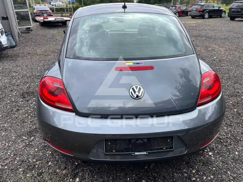 2012 Volkswagen BEETLE