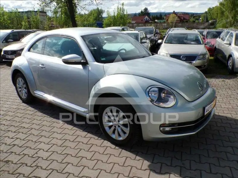 2012 Volkswagen BEETLE