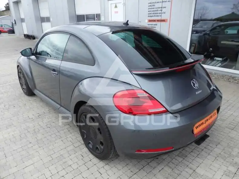 2012 Volkswagen BEETLE