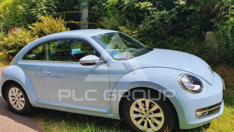 2012 Volkswagen BEETLE