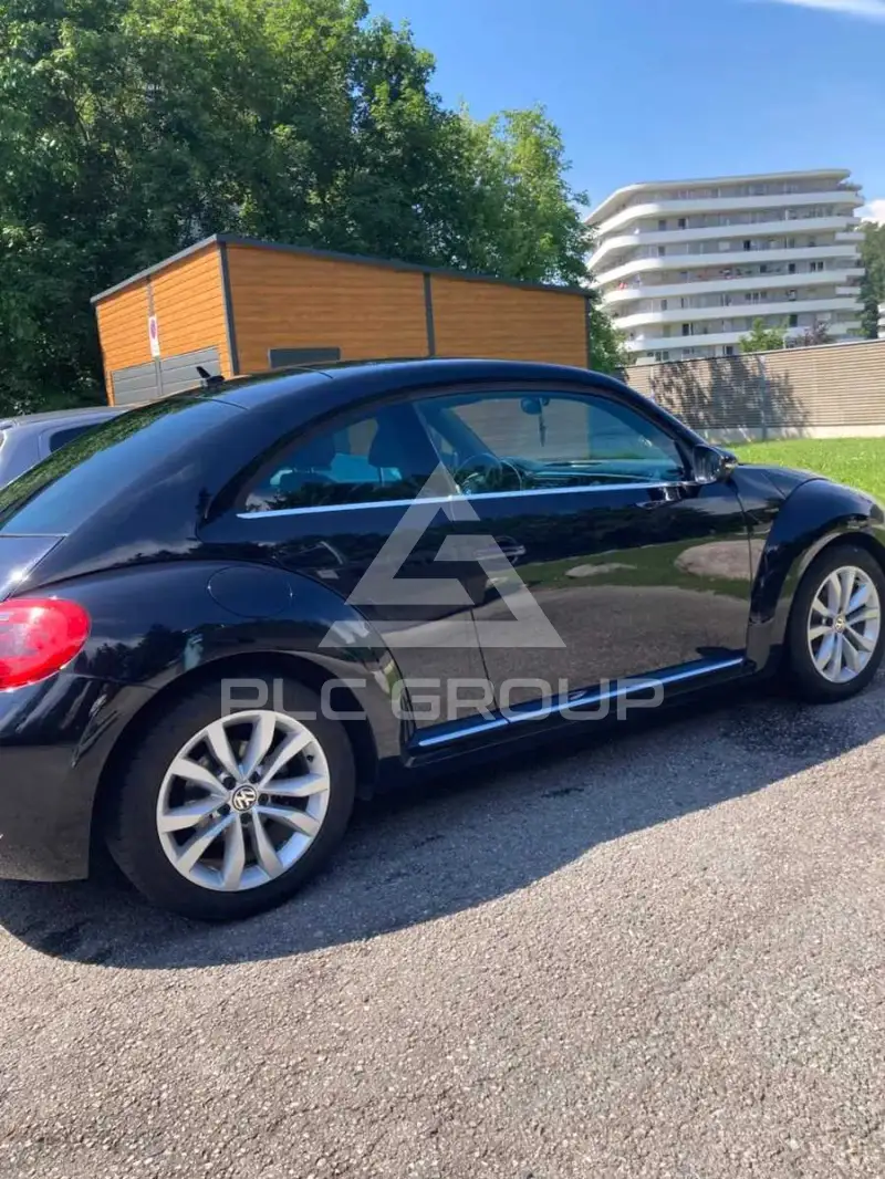 2012 Volkswagen BEETLE