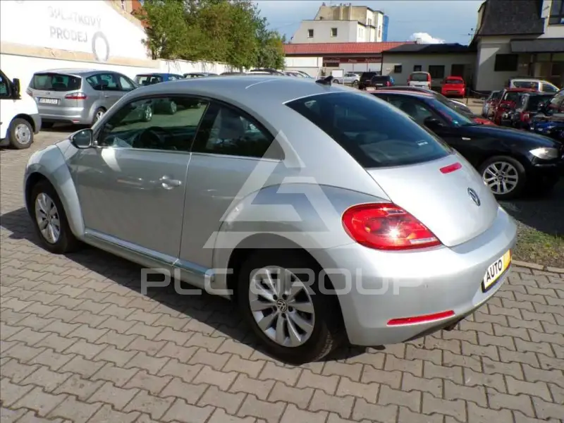 2012 Volkswagen BEETLE
