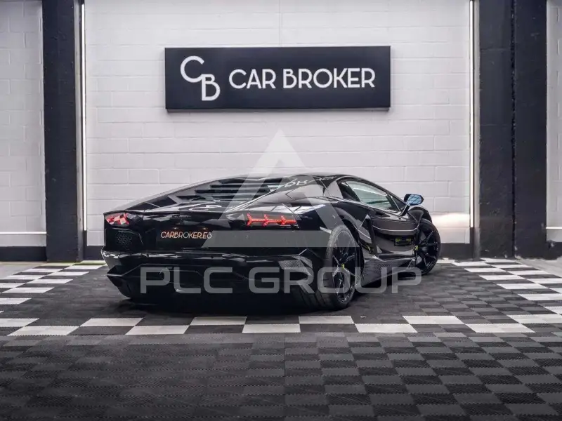 2012 Lamborghini Aventador