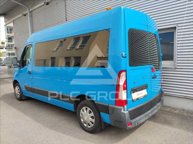 2012 Renault Master