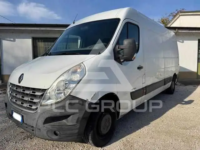 2012 Renault Master