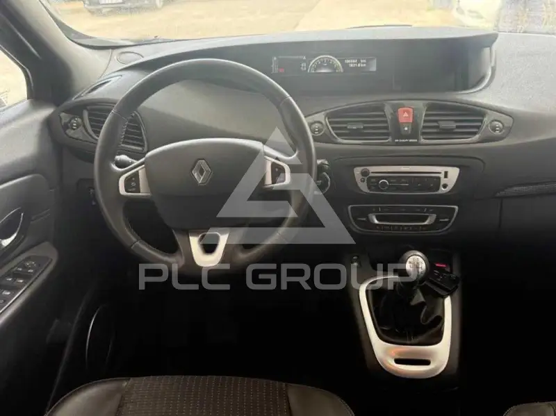 2012 Renault Scenic