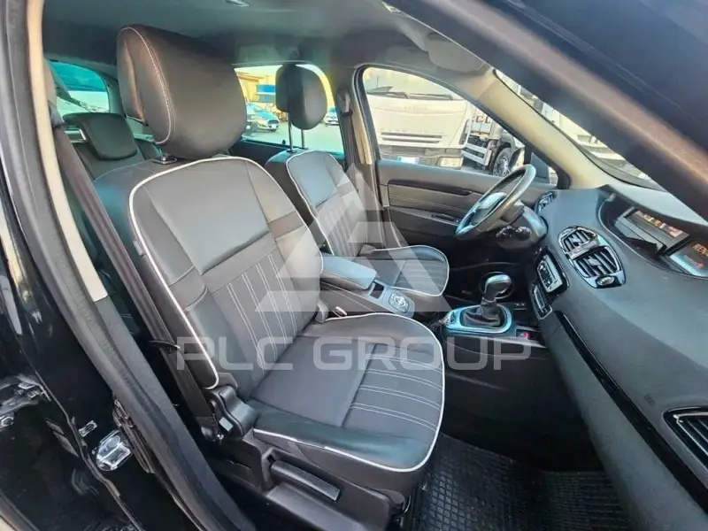 2012 Renault Scenic