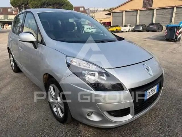 2012 Renault Scenic