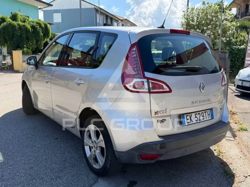 2012 Renault Scenic